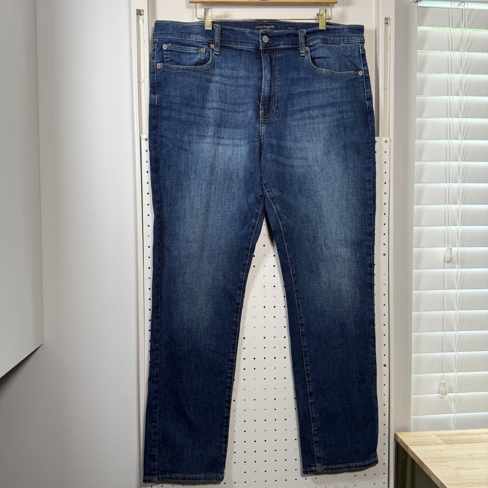 Lucky Brand 410 Jeans Men's Size 38x32‎ Blue Denim Athletic Straight Fit Stretch